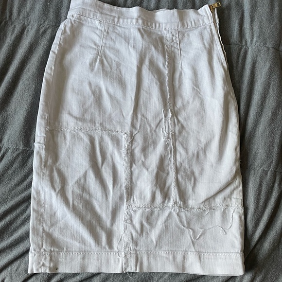 White denim skirt from frame - Picture 2 of 2